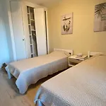Portes De La Vielle Ville - 3 Bedrooms & Parking
