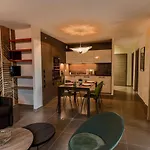 L\'Estrade La Costiere - 2 Chambres Avec Vue Sur Le Lac