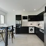 Swan Lake - Design Apartment Facing Lake Annecy