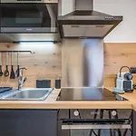 Superbe appartement en vieille ville et à 5 min à pied du lac ! Parking gratuit