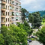Apartment Classified 3 Stars Near Downtown And Lake