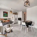 Emergence - Beautiful Studio For 2 People Balcony And Garage