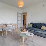 Le Parmelan - Beautiful T2 With Balcony For Up To 4 People