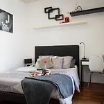 Hibiscus Apartment