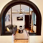 Hudson Highlands Annecy Rent Lodge