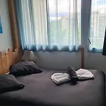 Magnifique Apt A Deux Pas Du Lac Et Pres Du Centre