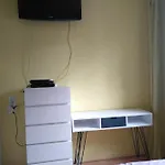 Chambre D\'Hote A 15 Minutes De La Gare Dans Appartement