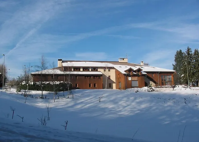 Auberge De Jeunesse Hi Annecy