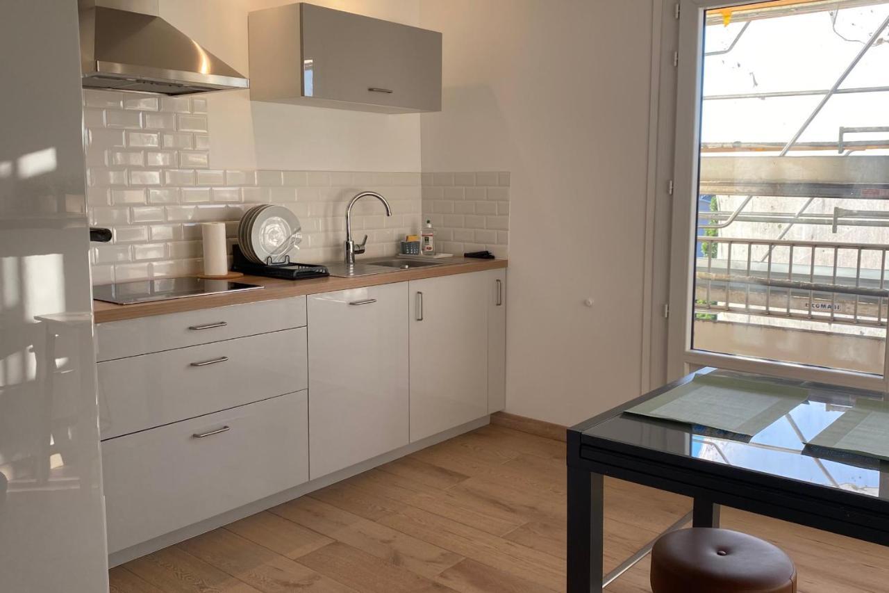 Portes De La Vielle - 3 Bedrooms & Parking Apartment