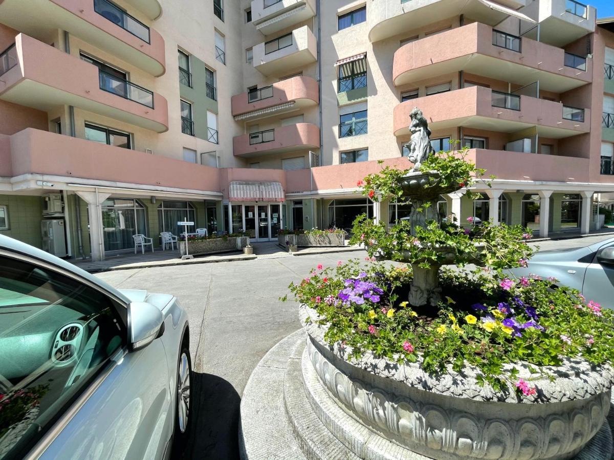 Superbe T2 A Deux Pas De La Gare Avec Parking! *