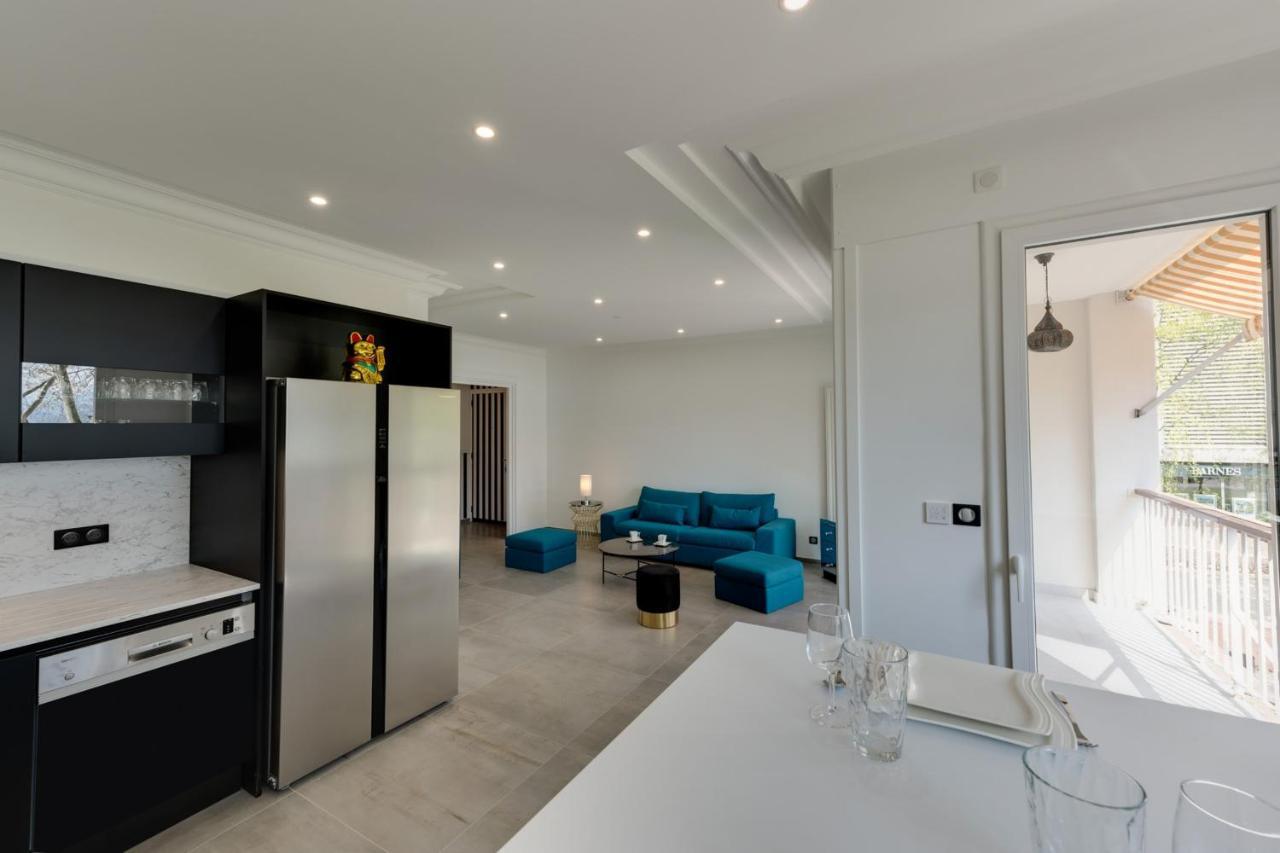Swan - Design Facing *