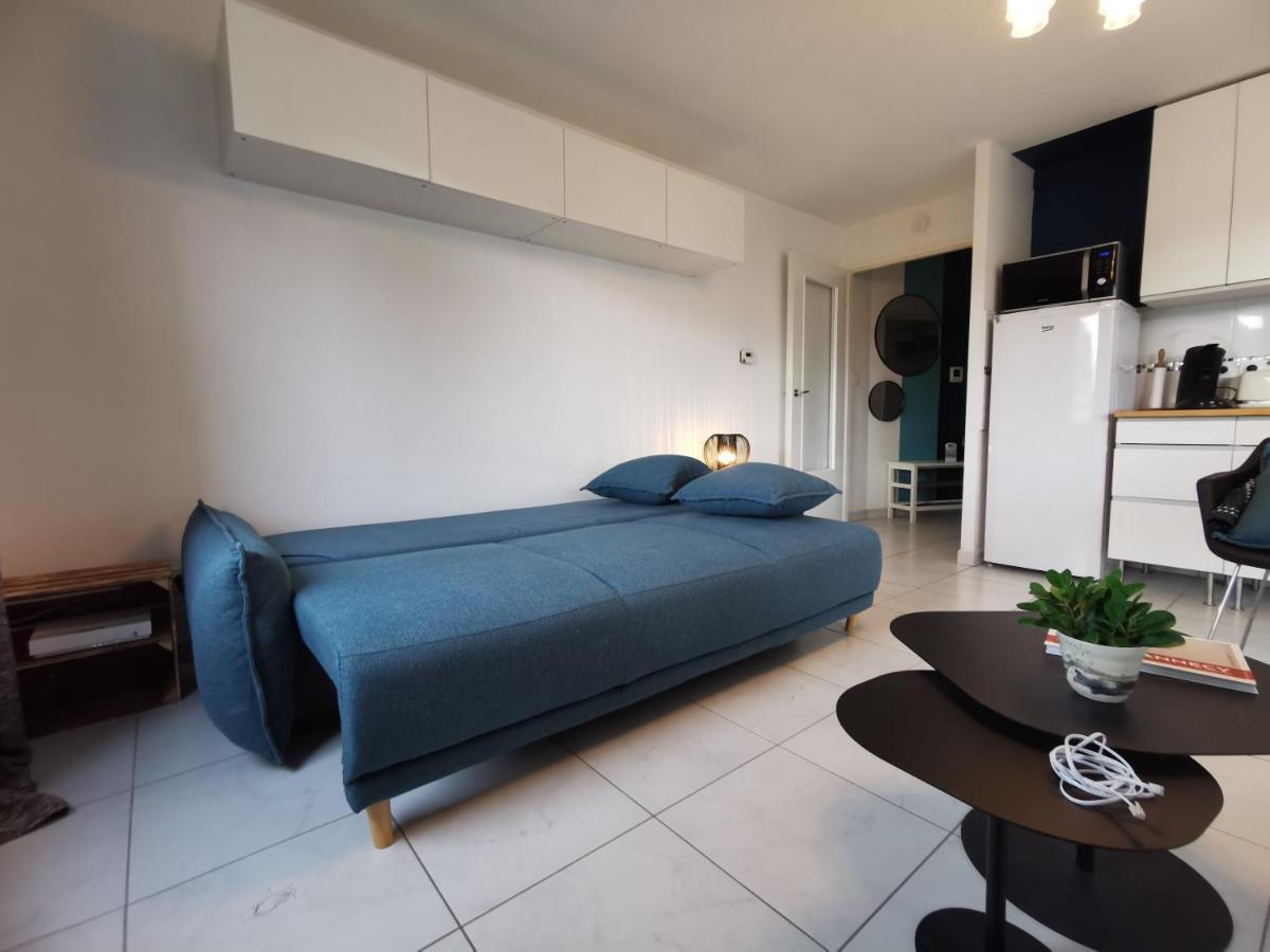Cote Gare - Gare - Centre-ville - Parking - Netflix - Wifi - Disney+ - Terrasse Annecy