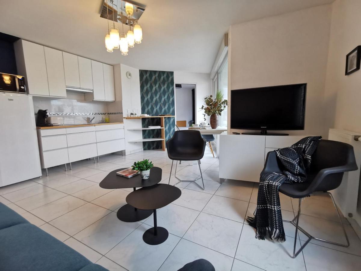 Cote Gare - Gare - Centre-ville - Parking - Netflix - Wifi - Disney+ - Terrasse *