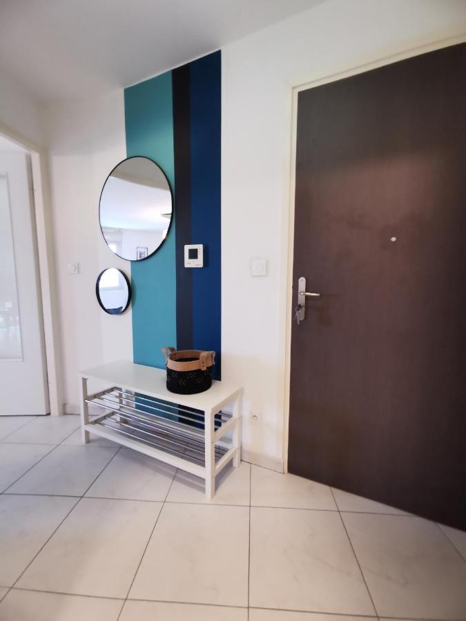 Cote Gare - Gare - Centre-ville - Parking - Netflix - Wifi - Disney+ - Terrasse Apartment Annecy