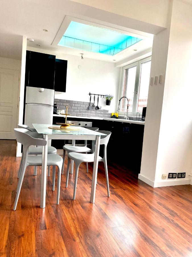 Apartment Le Cardinal, Avec Parking Prive, Gare, Centre Ville, *