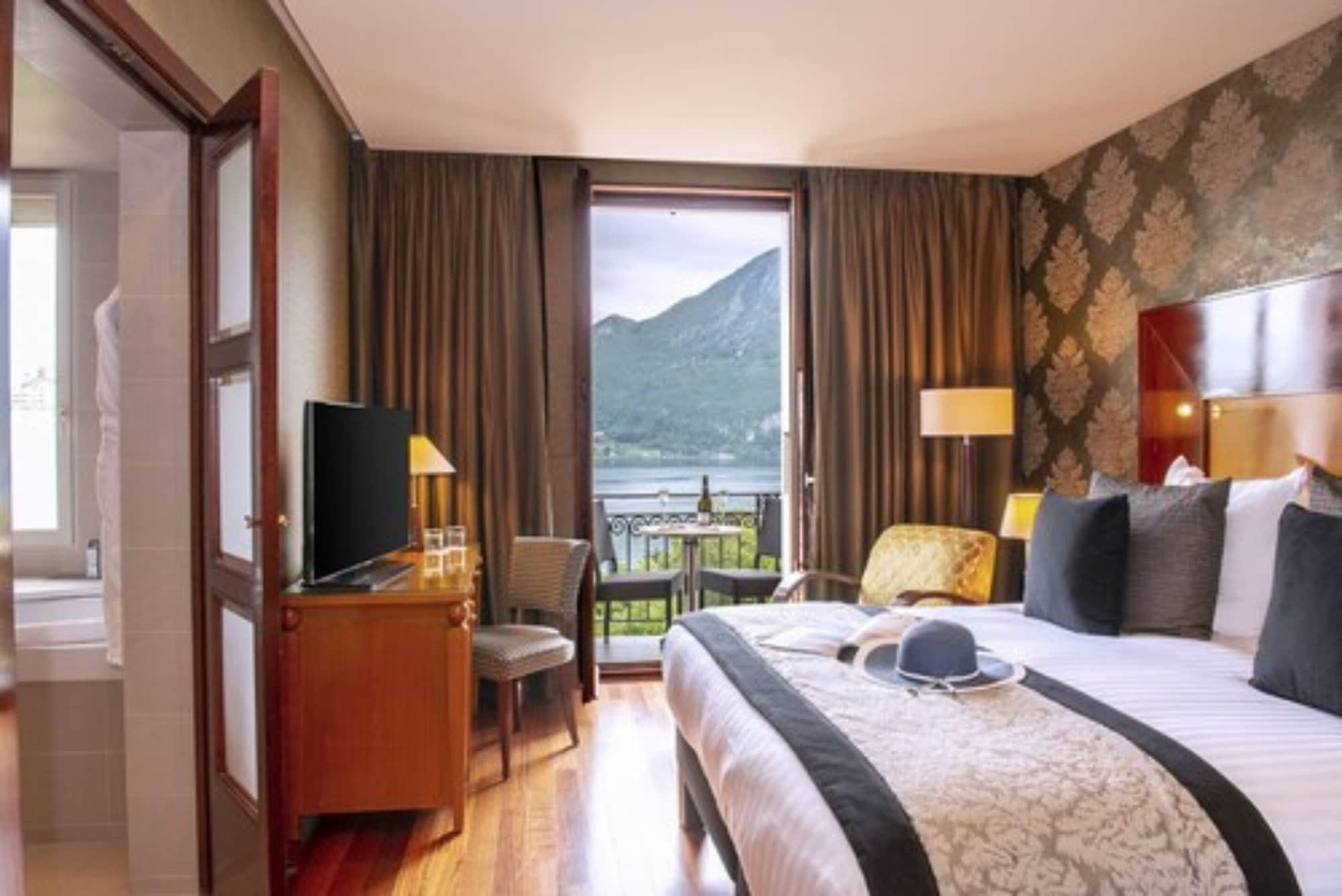 Les Trésoms Lake&spa Hotel 4*