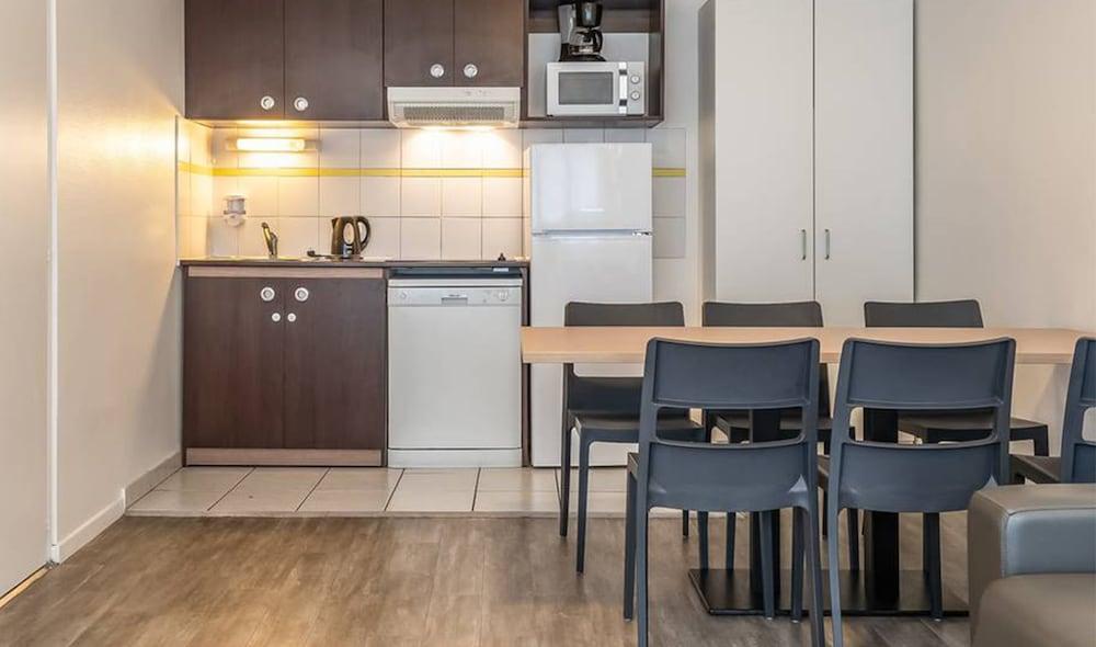 Hotel Comfort Les Hauts D'annecy 3*