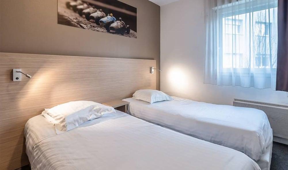 Comfort Les Hauts D'annecy Hotel