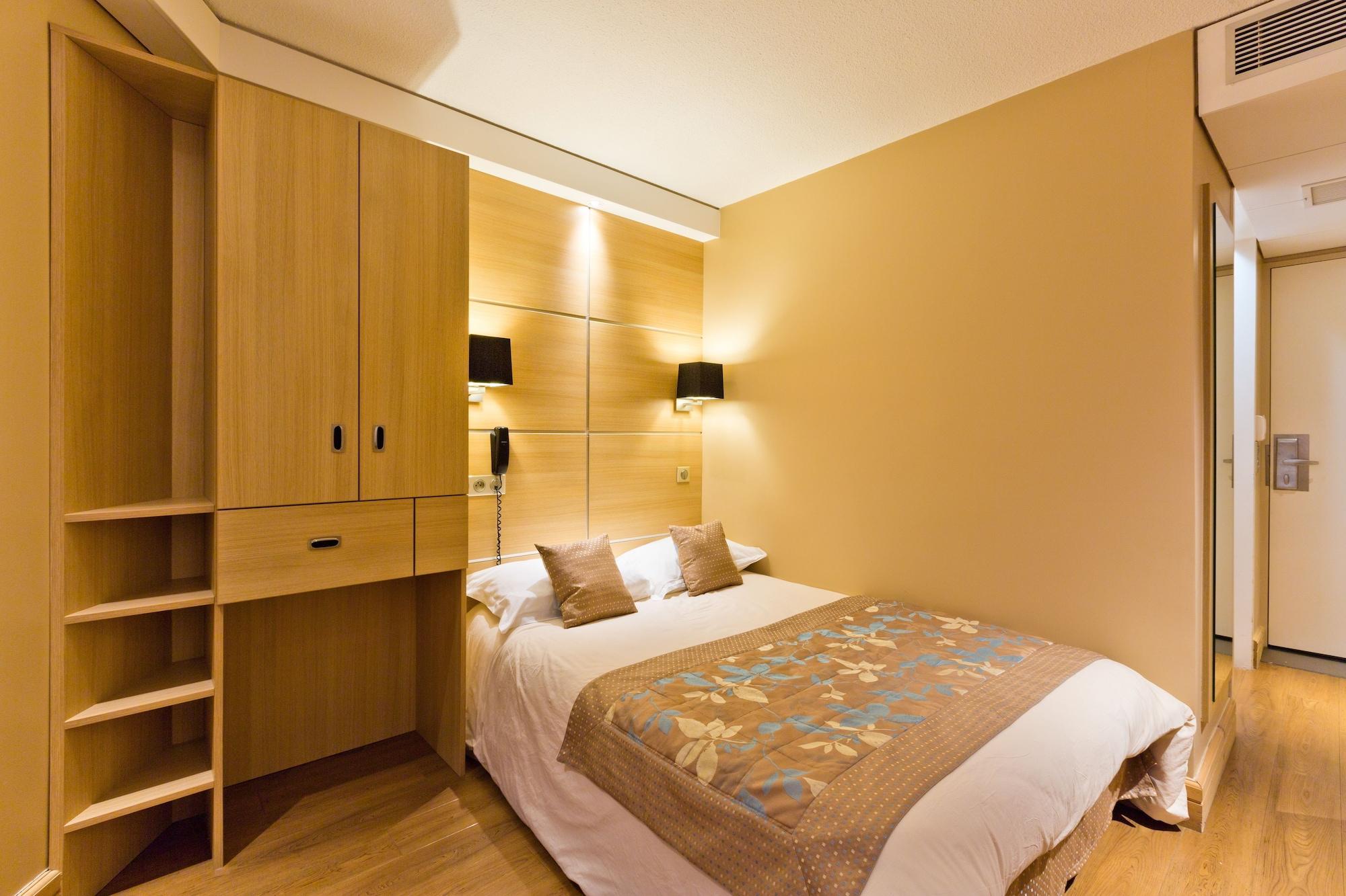 Novel Restaurant La Mamma Hotel 3*