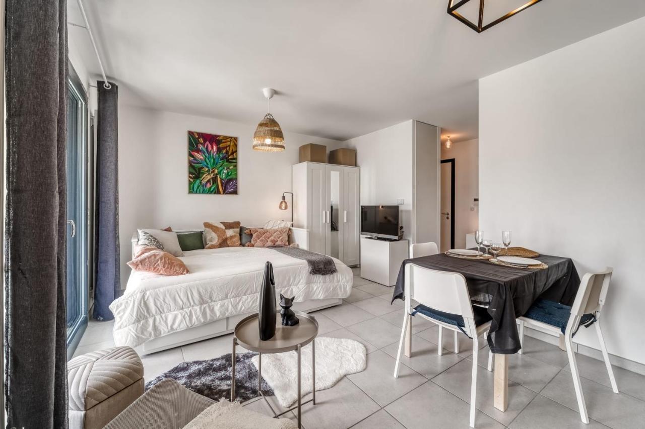 Emergence - Beautiful For 2 People Balcony And Garage Appartement