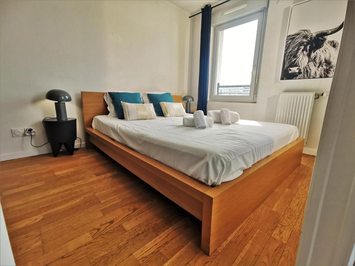 Apartment Cote Gare - Gare - Centre-ville - Parking - Netflix - Wifi - Disney+ - Terrasse