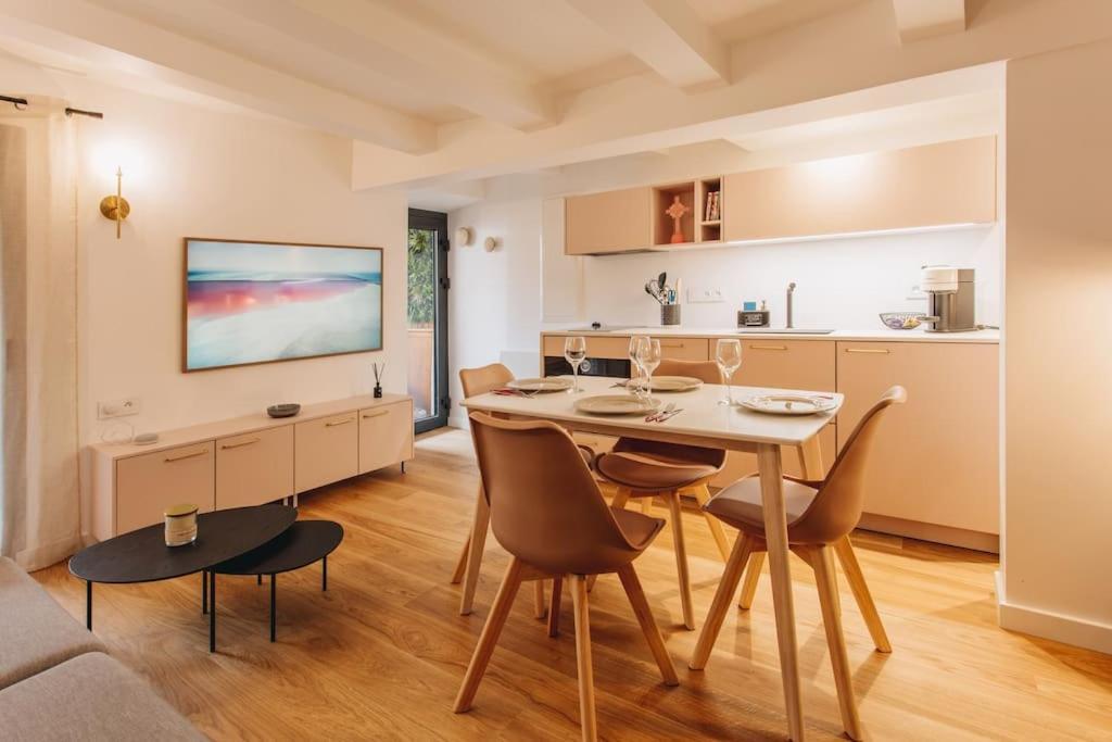 Apartment La Vie En Rose - Luxe, Calme & Hypercentre - 3*