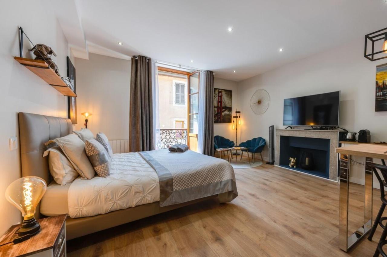 Charming In The Heart Of The Pedestrian Area Apartment