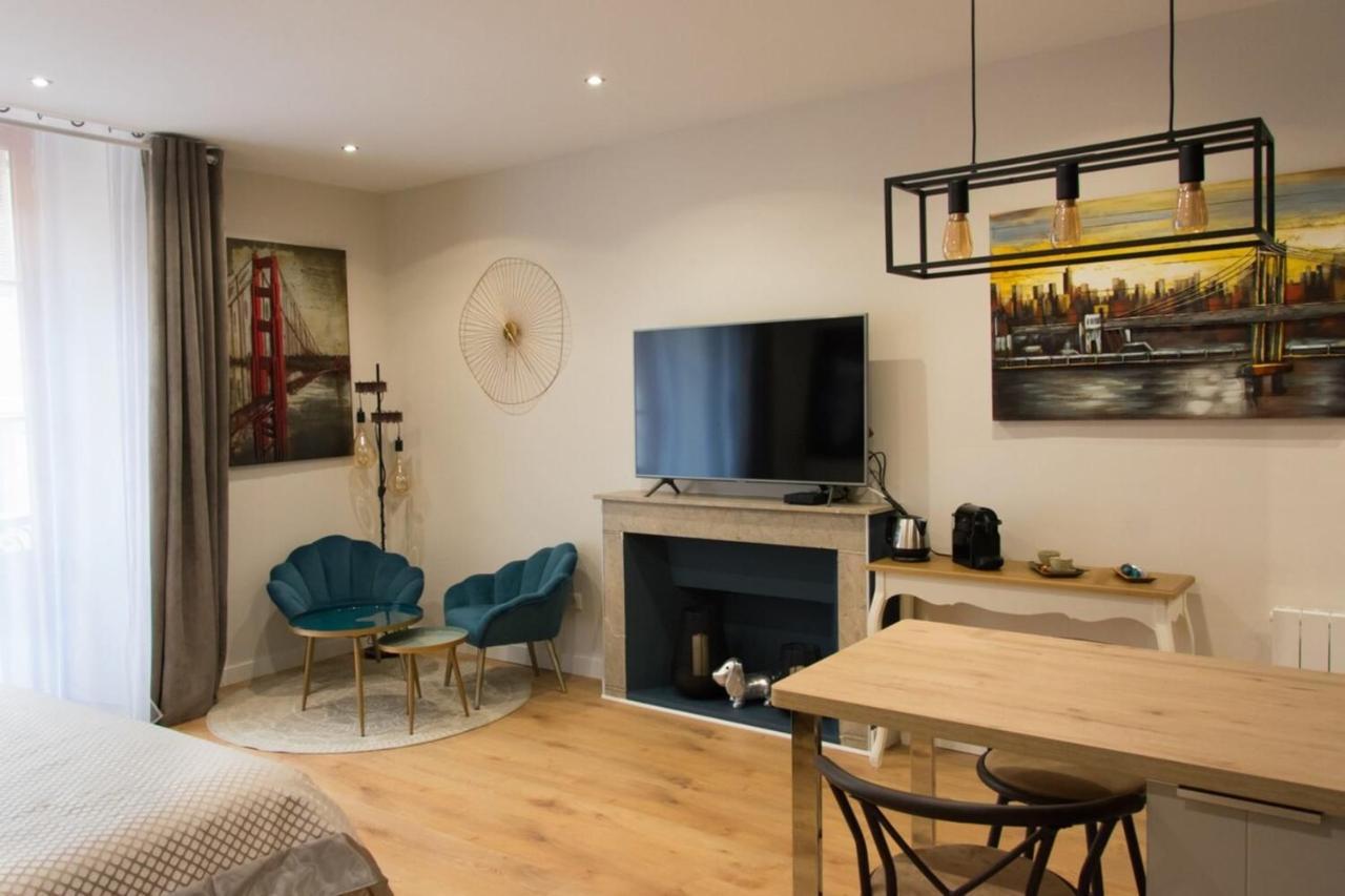 Charming In The Heart Of The Pedestrian Area *