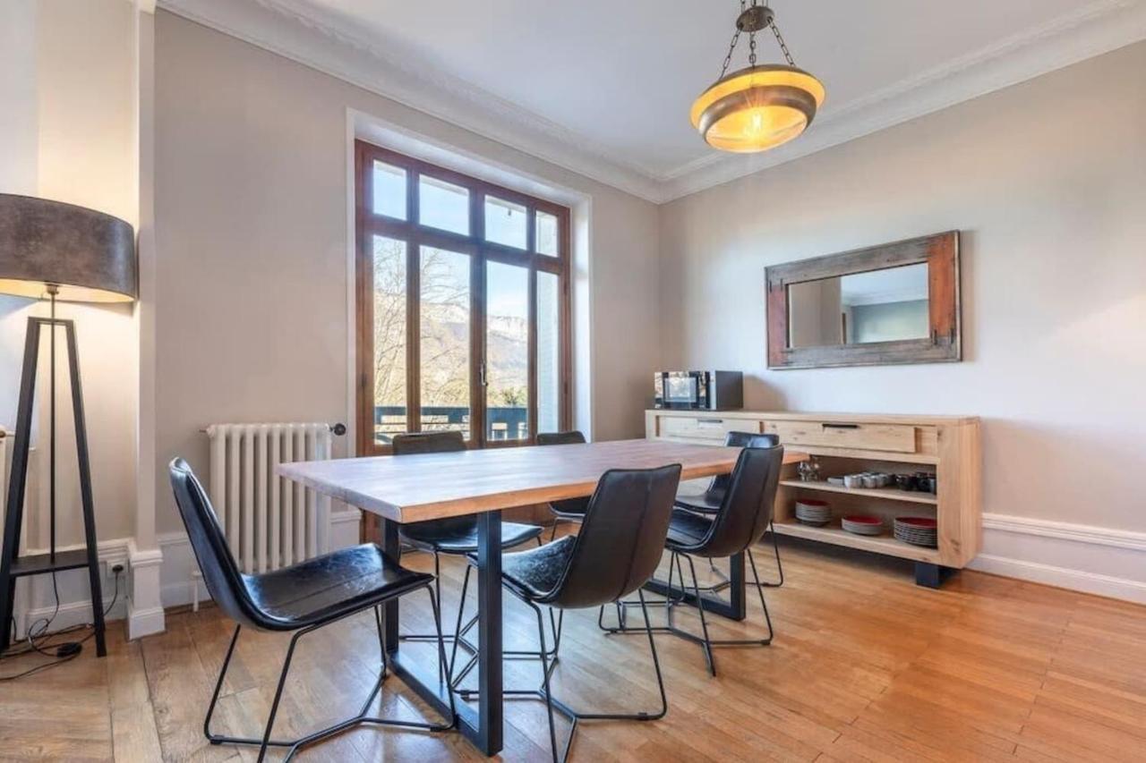 The Red Heart Of - Beautiful For 4 People Apartment Annecy