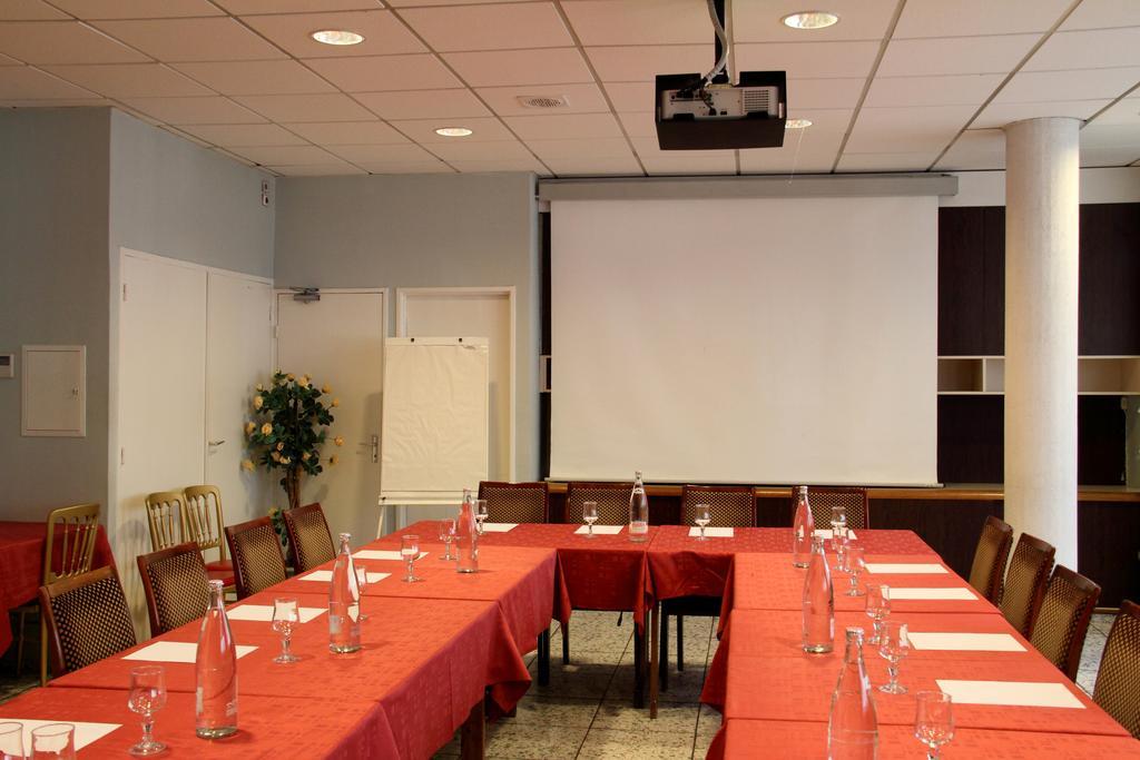 Novel Restaurant La Mamma