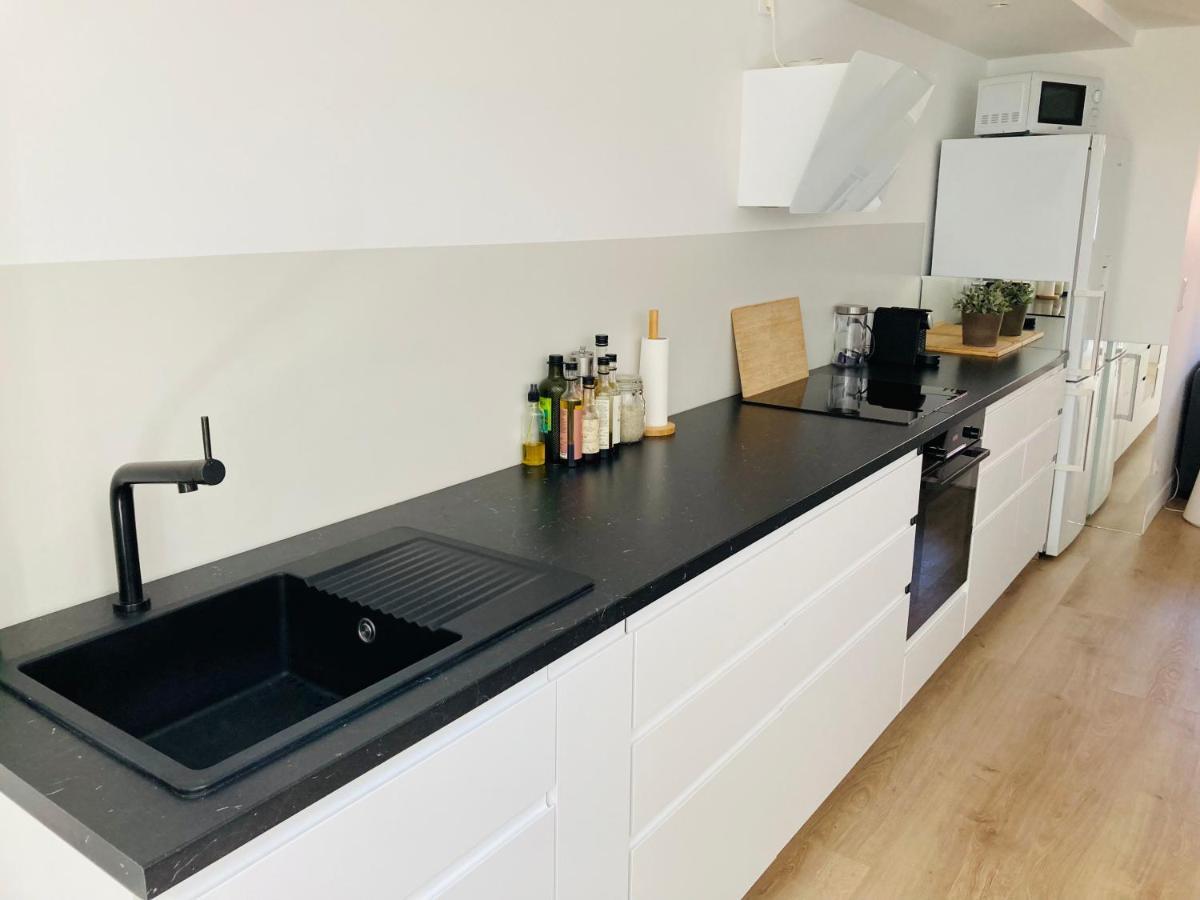 Apartamento A 200m Du Lac, Au Coeur De La Vieille Avec Parking