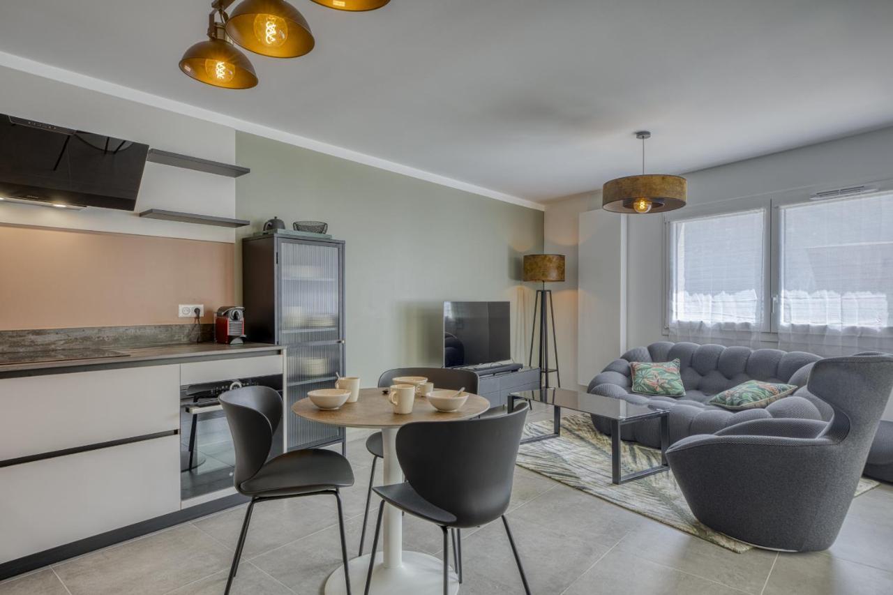 Apartment View Point D