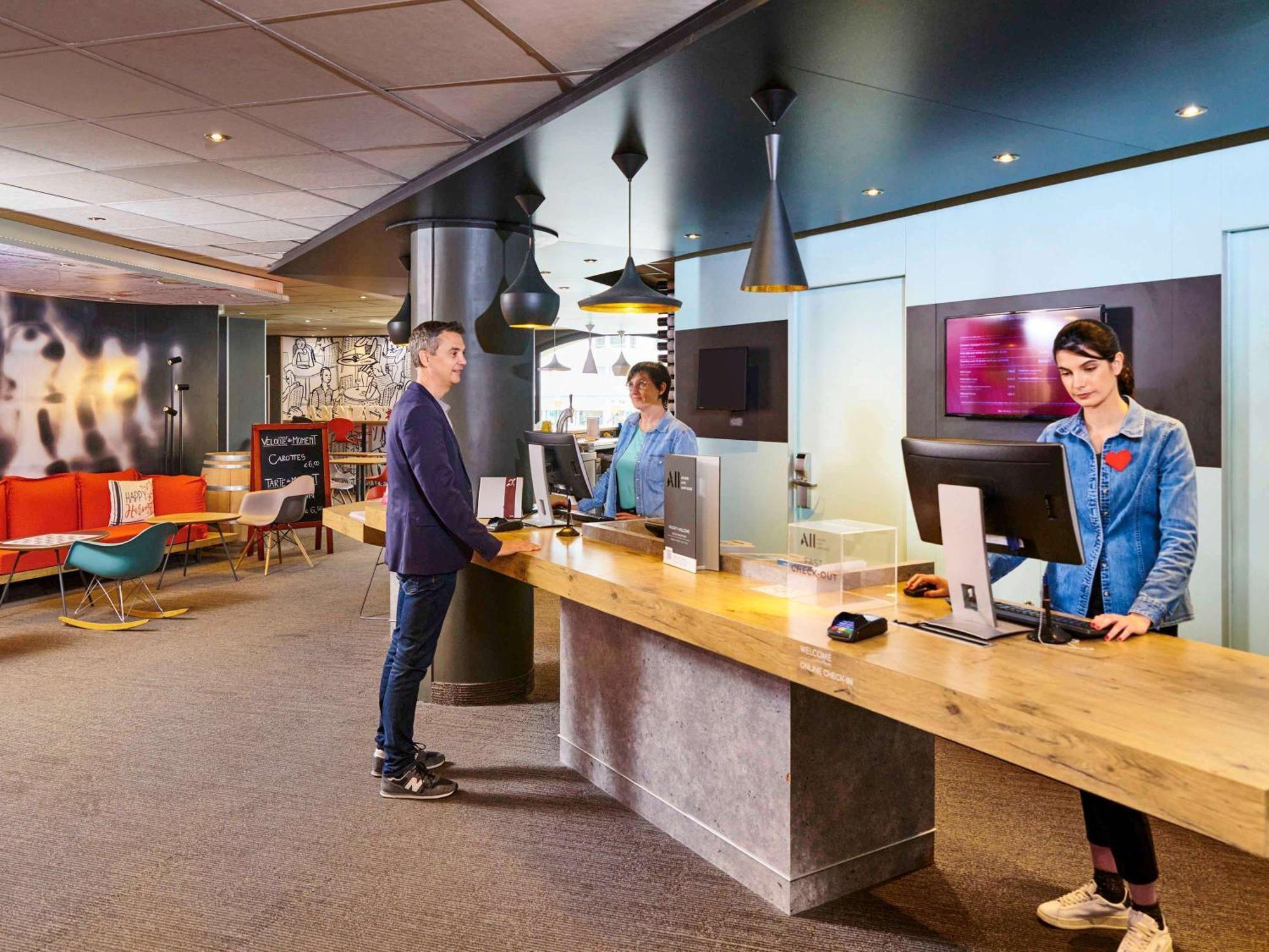 Ibis Centre Vieille 3*