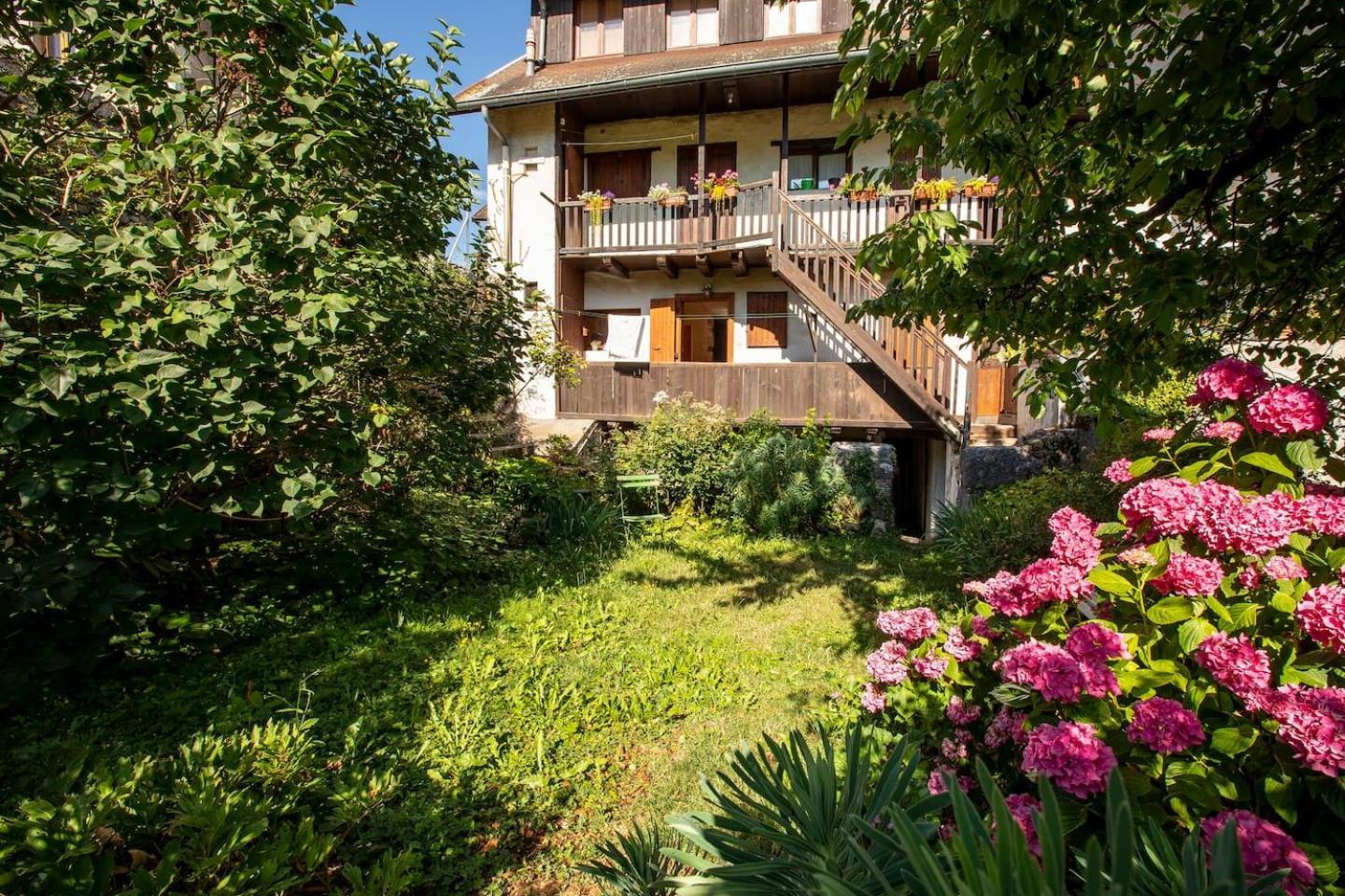 & Castle - Au Pied Du Chateau D'annecy *