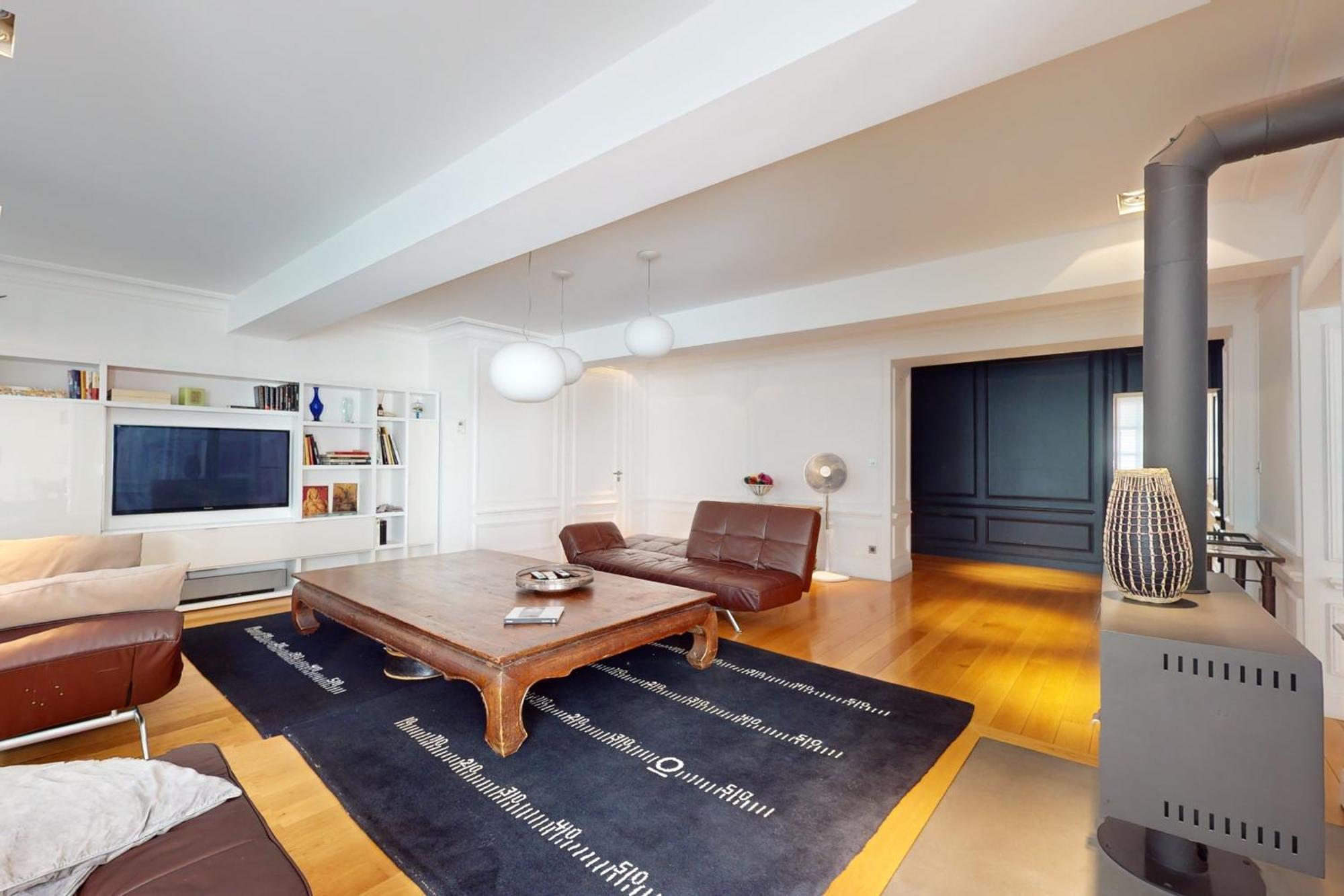 Le N 10 - Of 200 Sqm With Patio Of 35 Square Meters In Old Town Apartamento