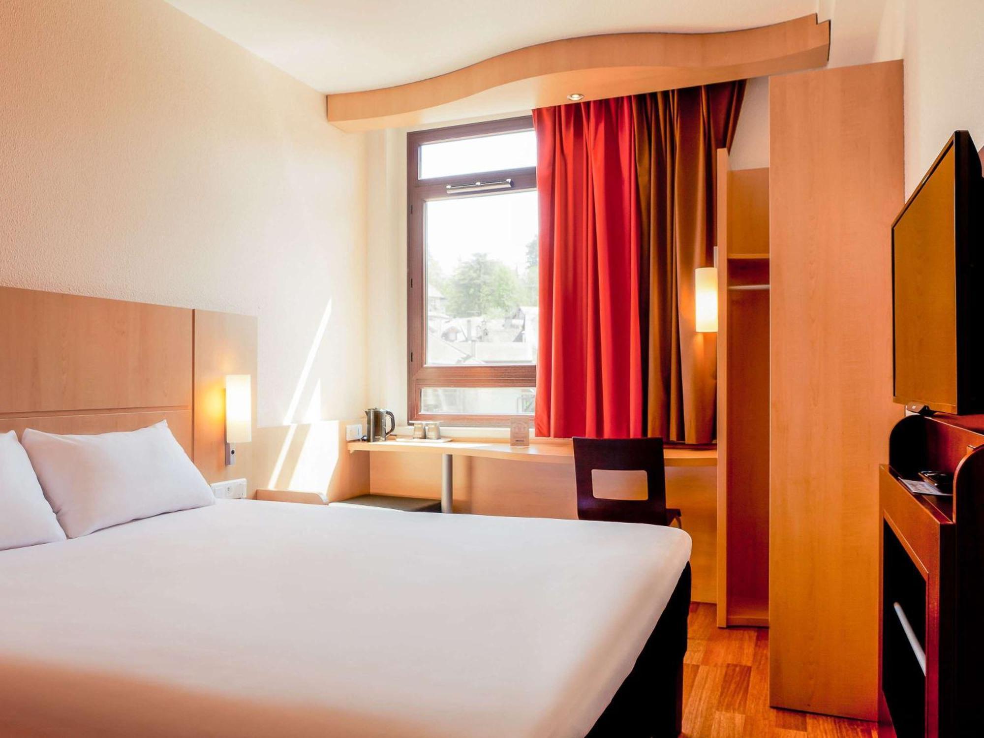 Ibis Centre Vieille Hotel
