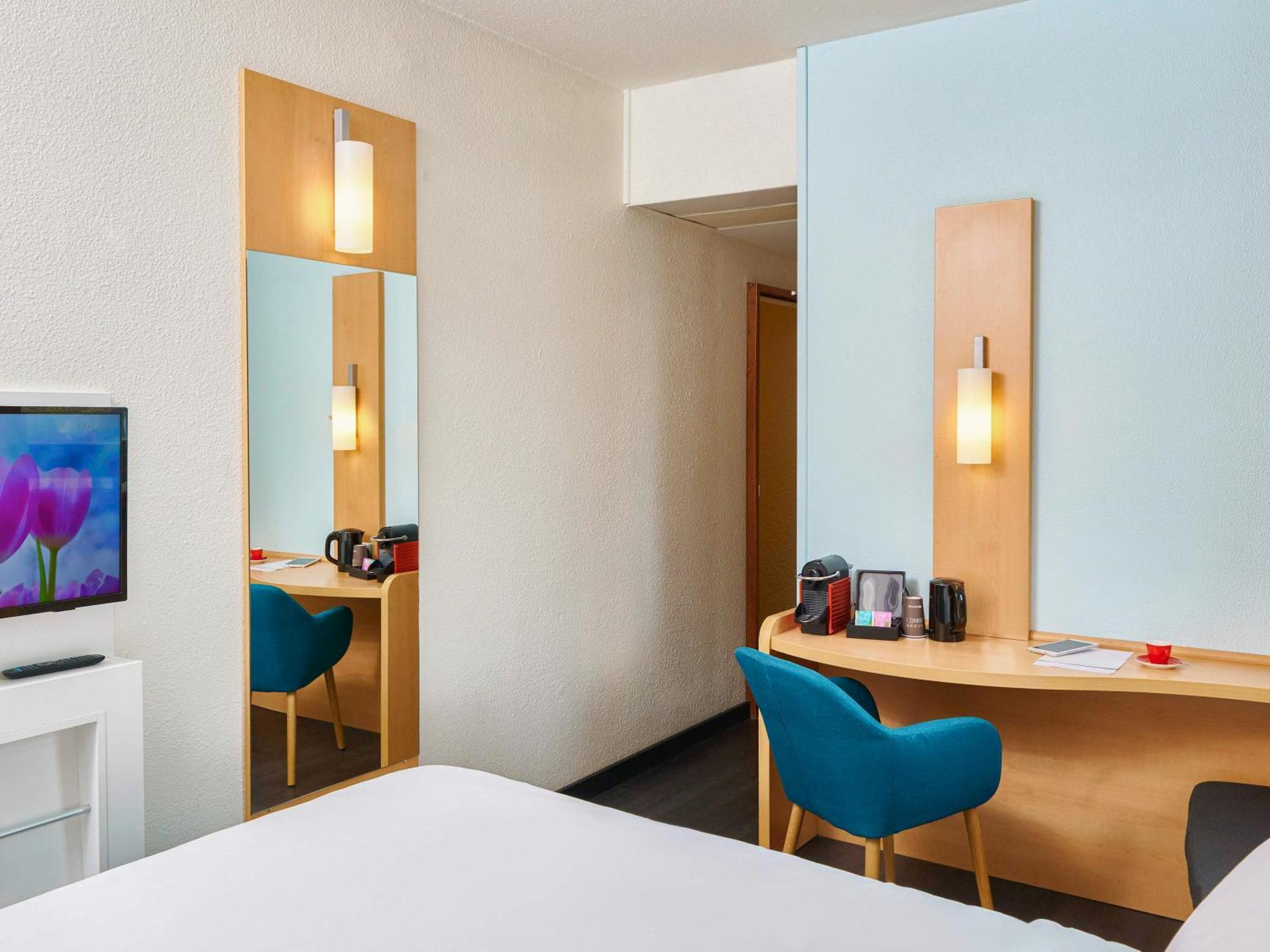 Ibis Centre Vieille Hotel