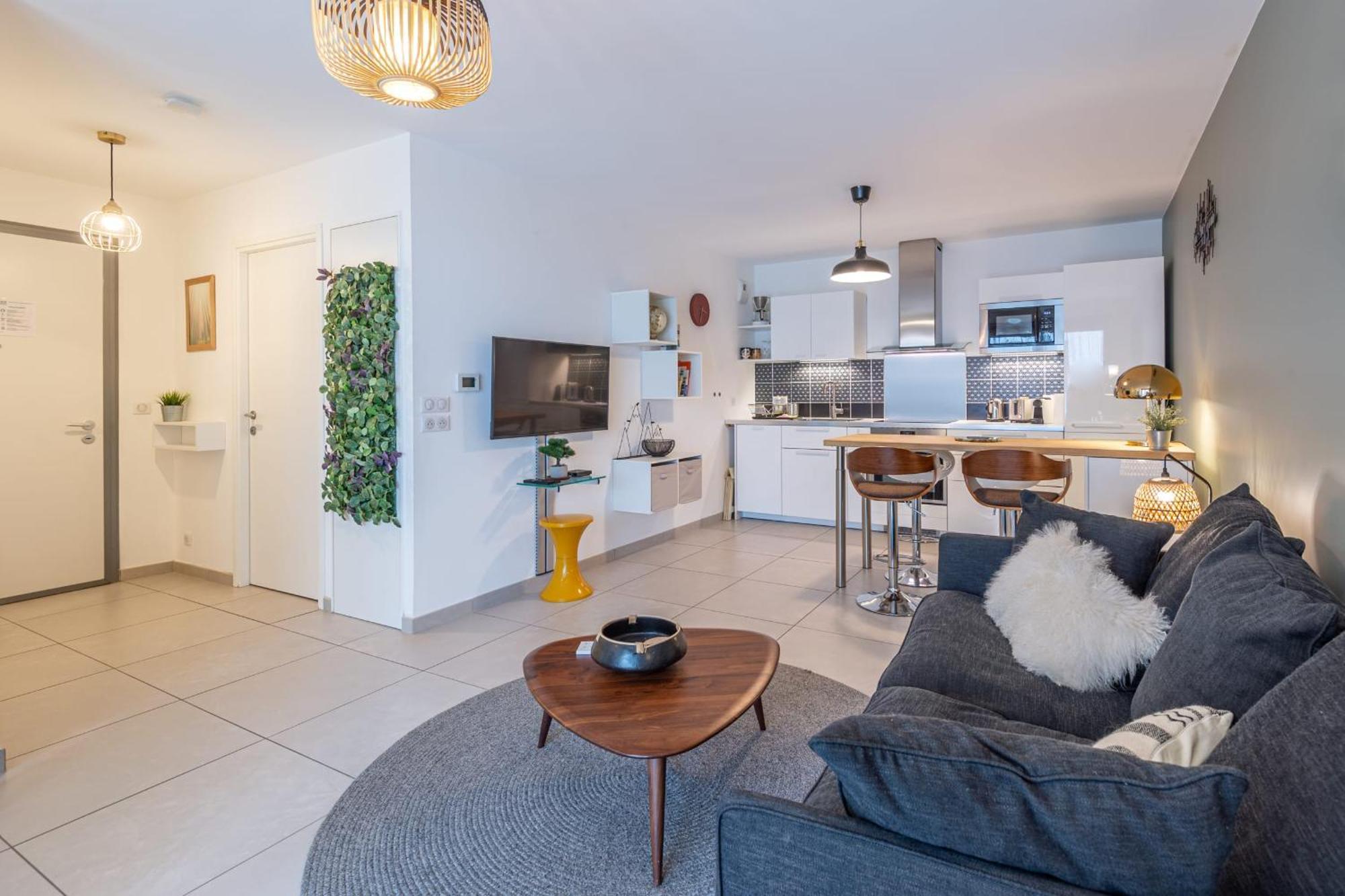Appartement L'interprète 405 4 - With Terrace