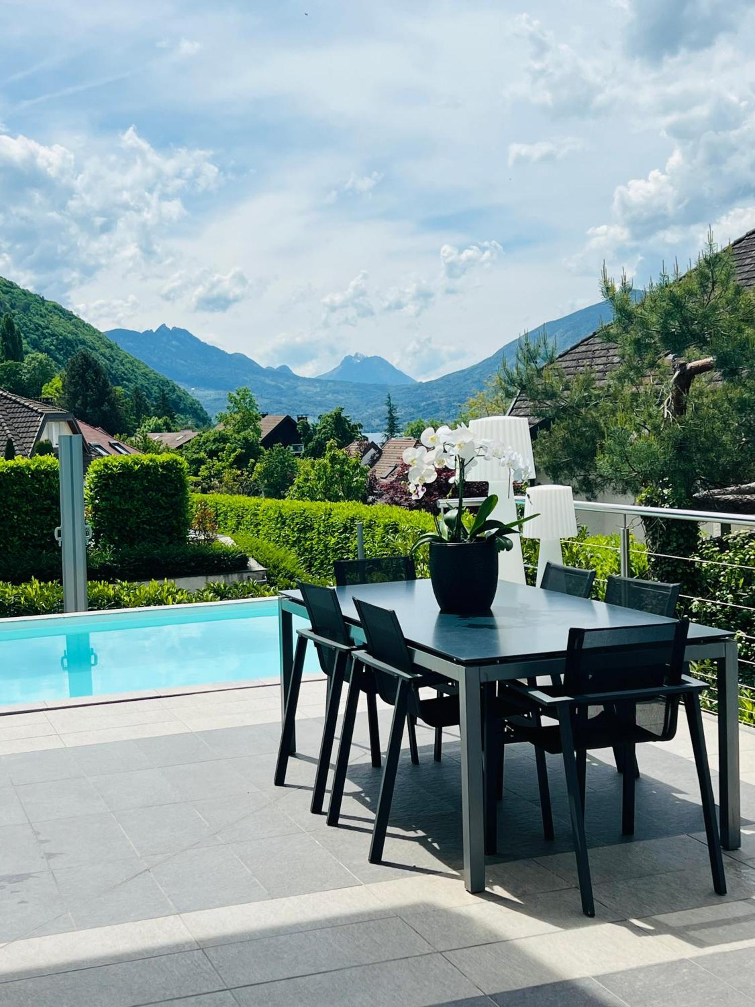 Villa Avec Piscine A 5 Minutes Du Annecy