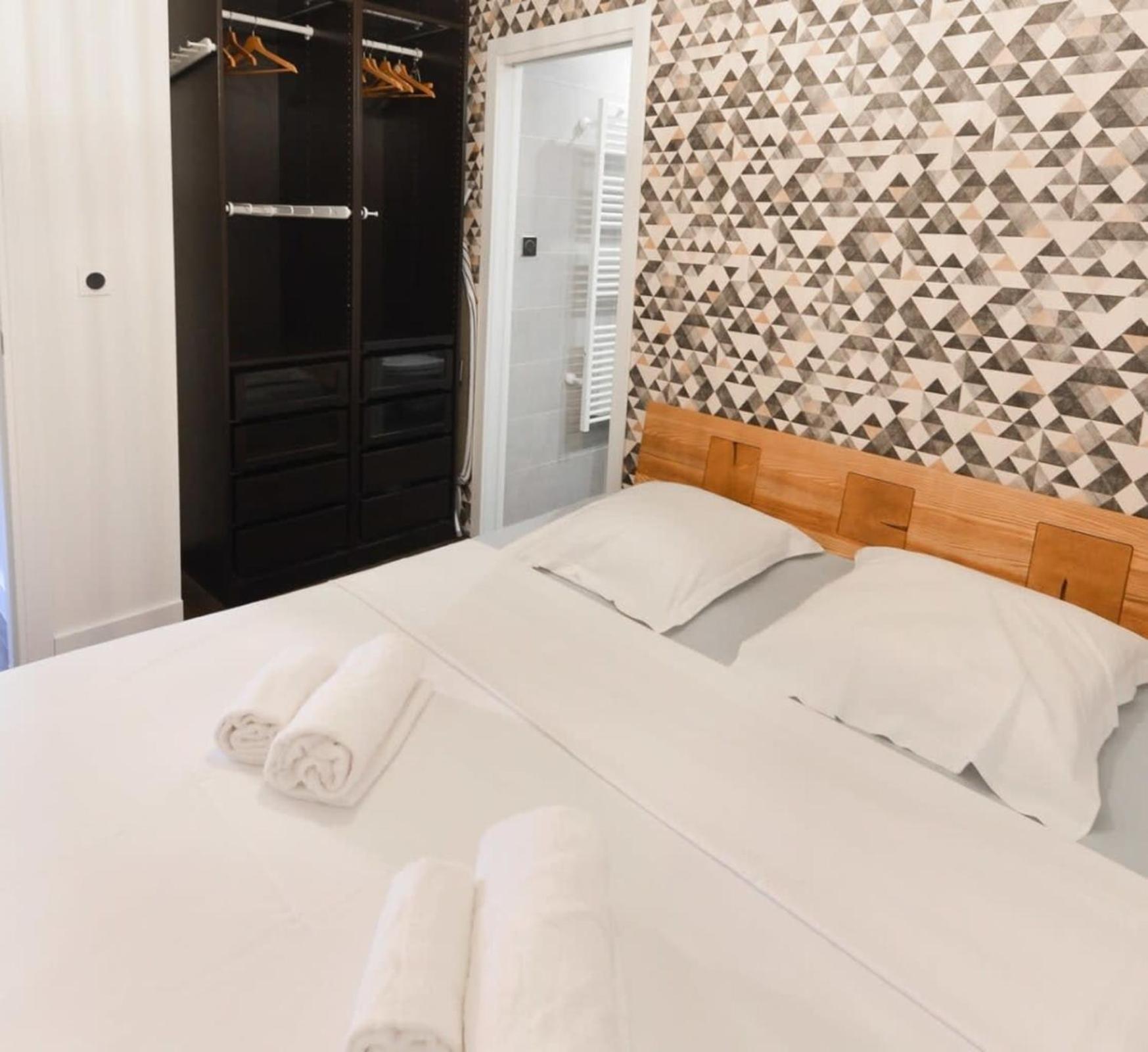 3-star Rated In The Heart Of The Old Town With A View Apartment