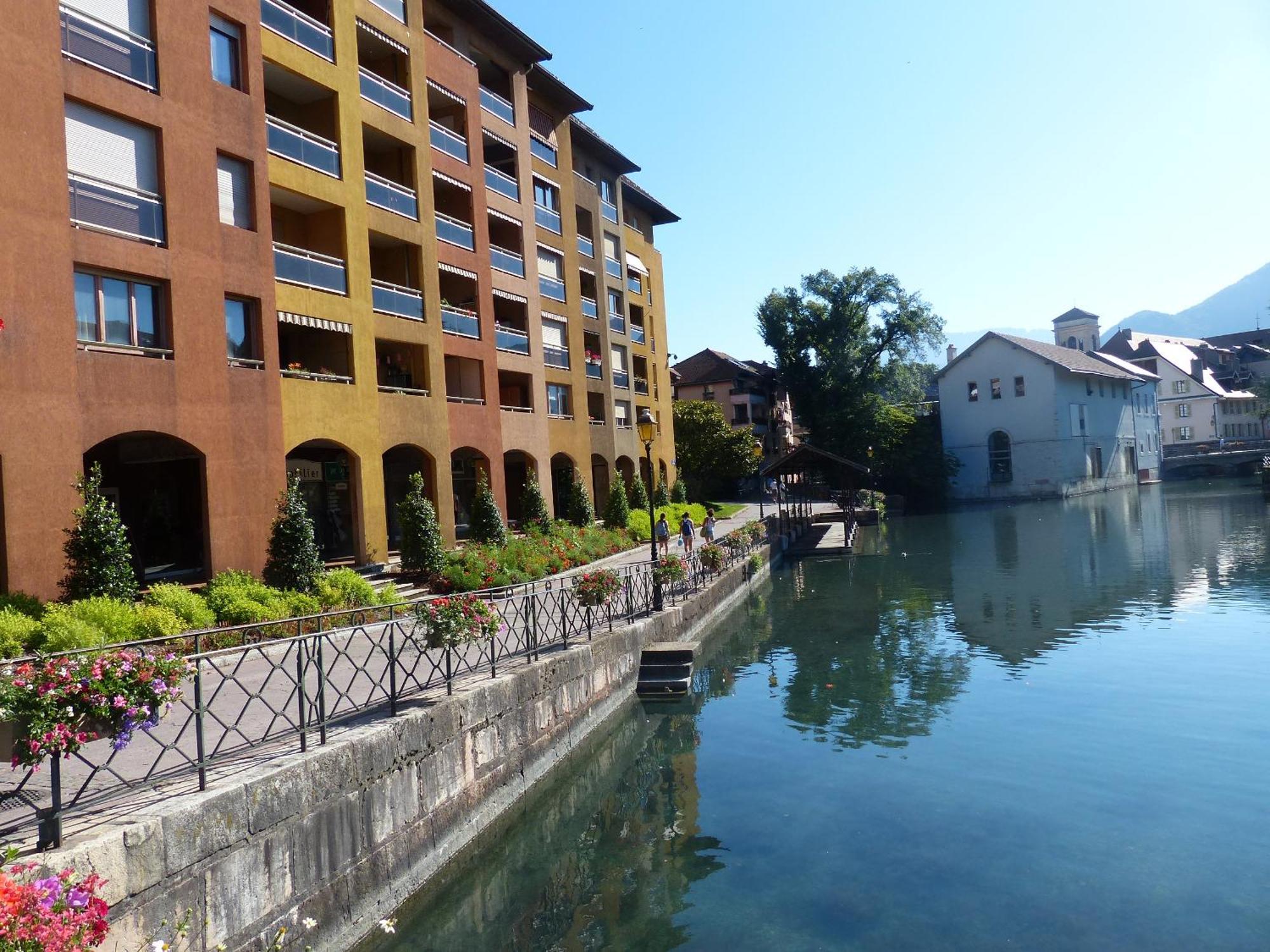 Apartamento Centre-ville Avec Garage Et Loggia