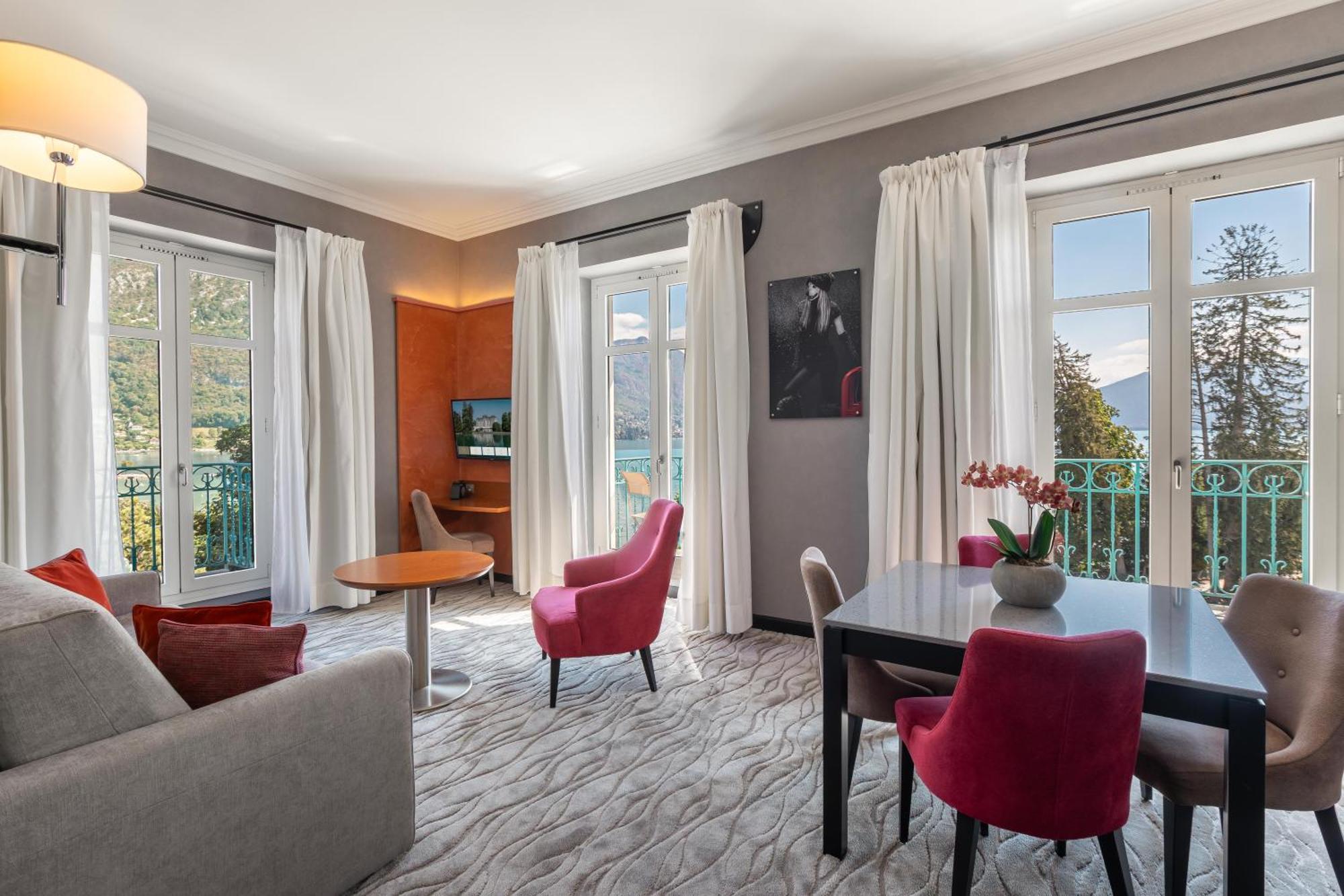 Impérial Palace Hotel 4*