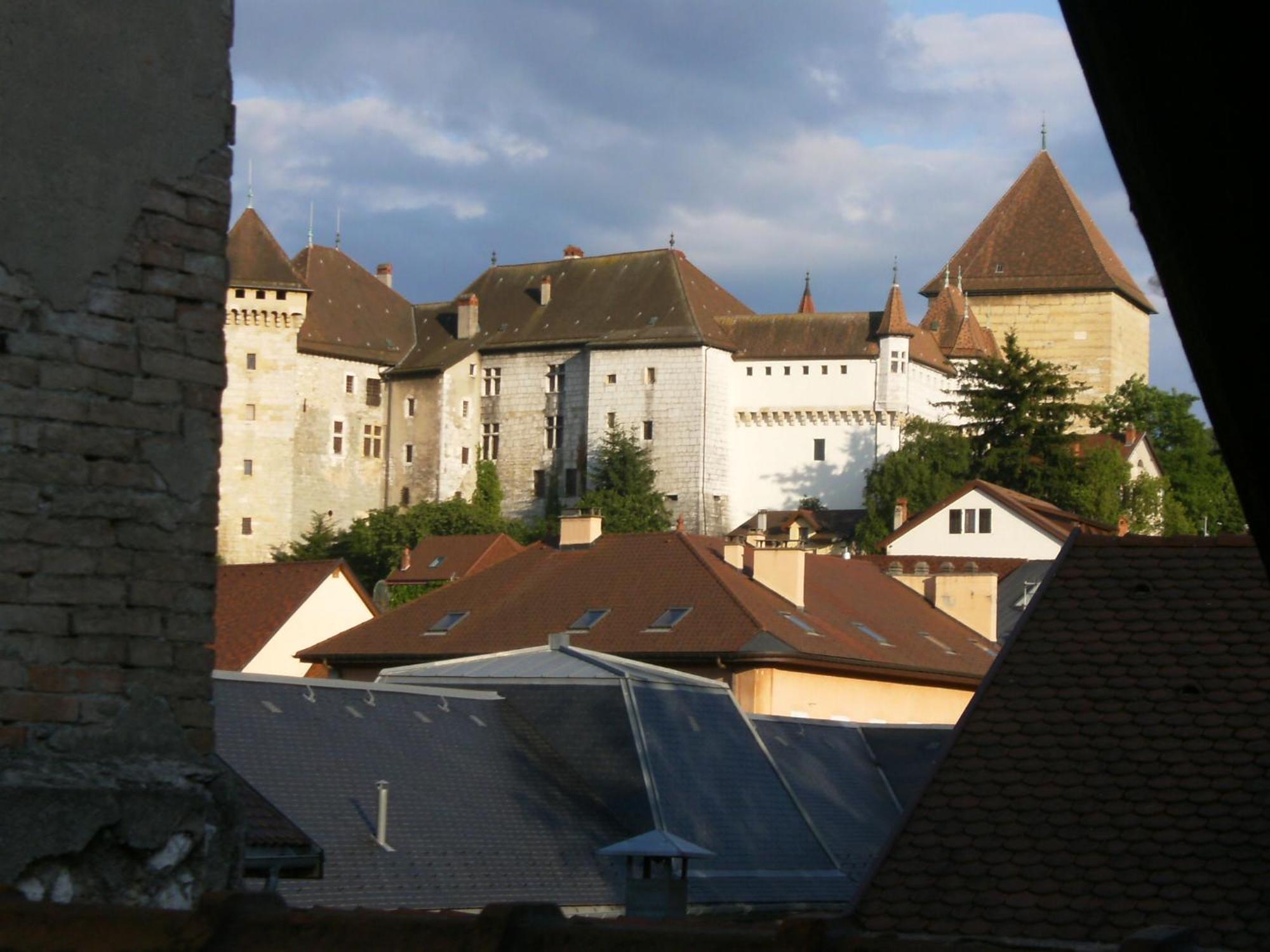 Apartment Au Calme En Vieille - Proche Lac - Ambiance Esprit Brocante