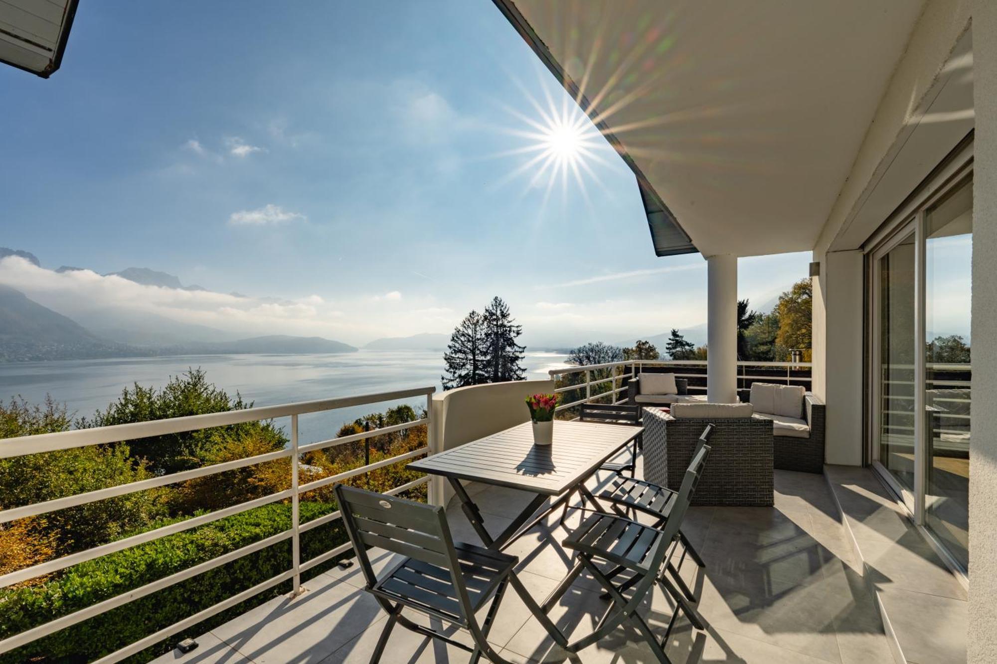 The View Villa Annecy