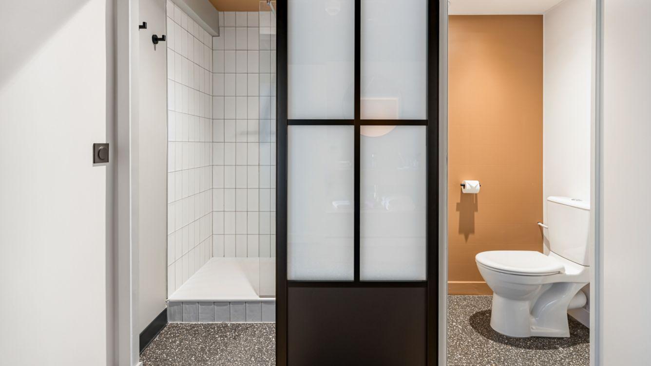 Western International Hotel 3*