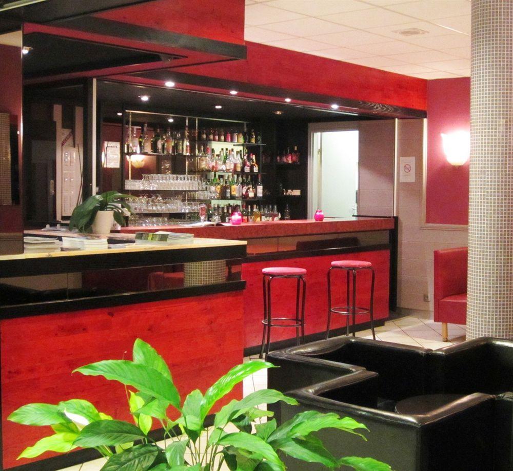 Novel Restaurant La Mamma Hotel Annecy
