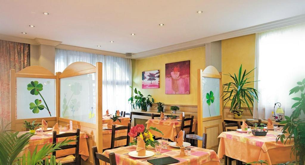 Logis - Restaurant Bellevue 2* Annecy