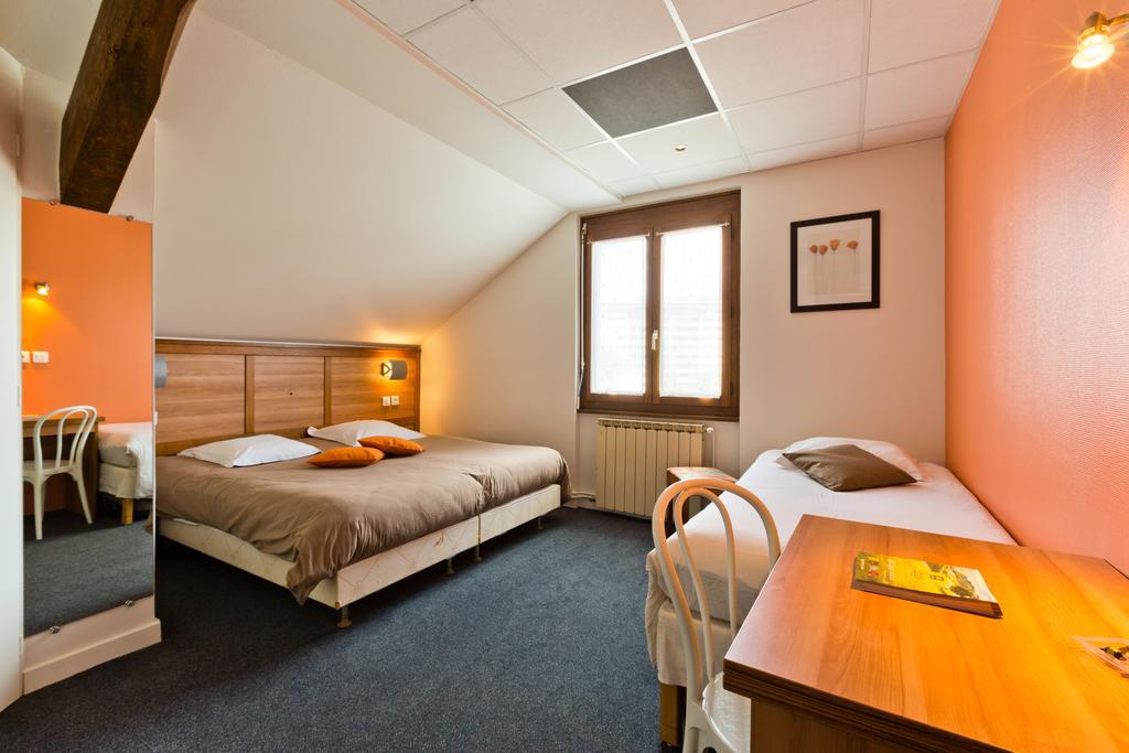 Logis - Restaurant Bellevue 2* Annecy