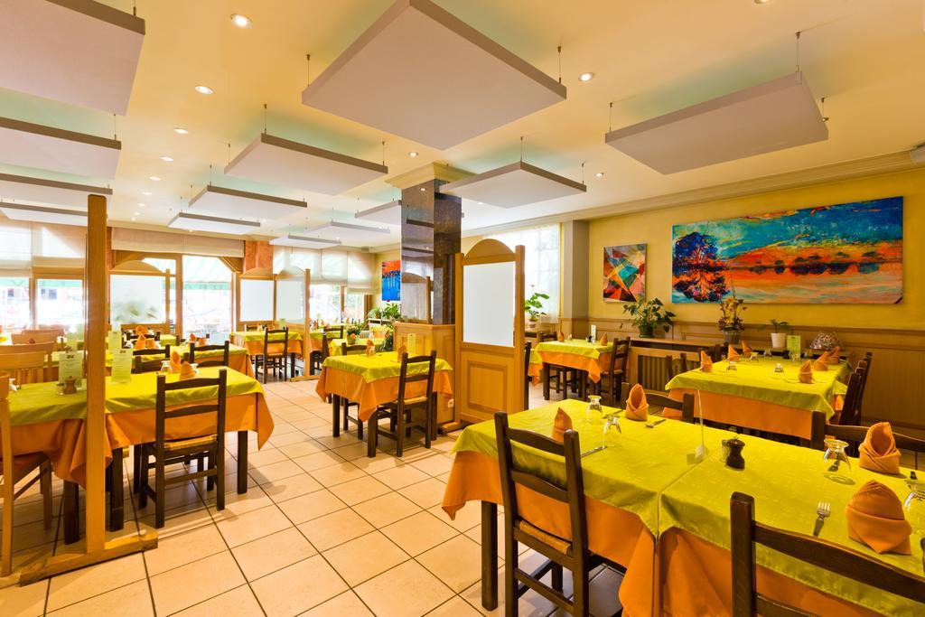 Logis - Restaurant Bellevue 2* Annecy