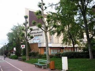 Novel Restaurant La Mamma Hotel 3*